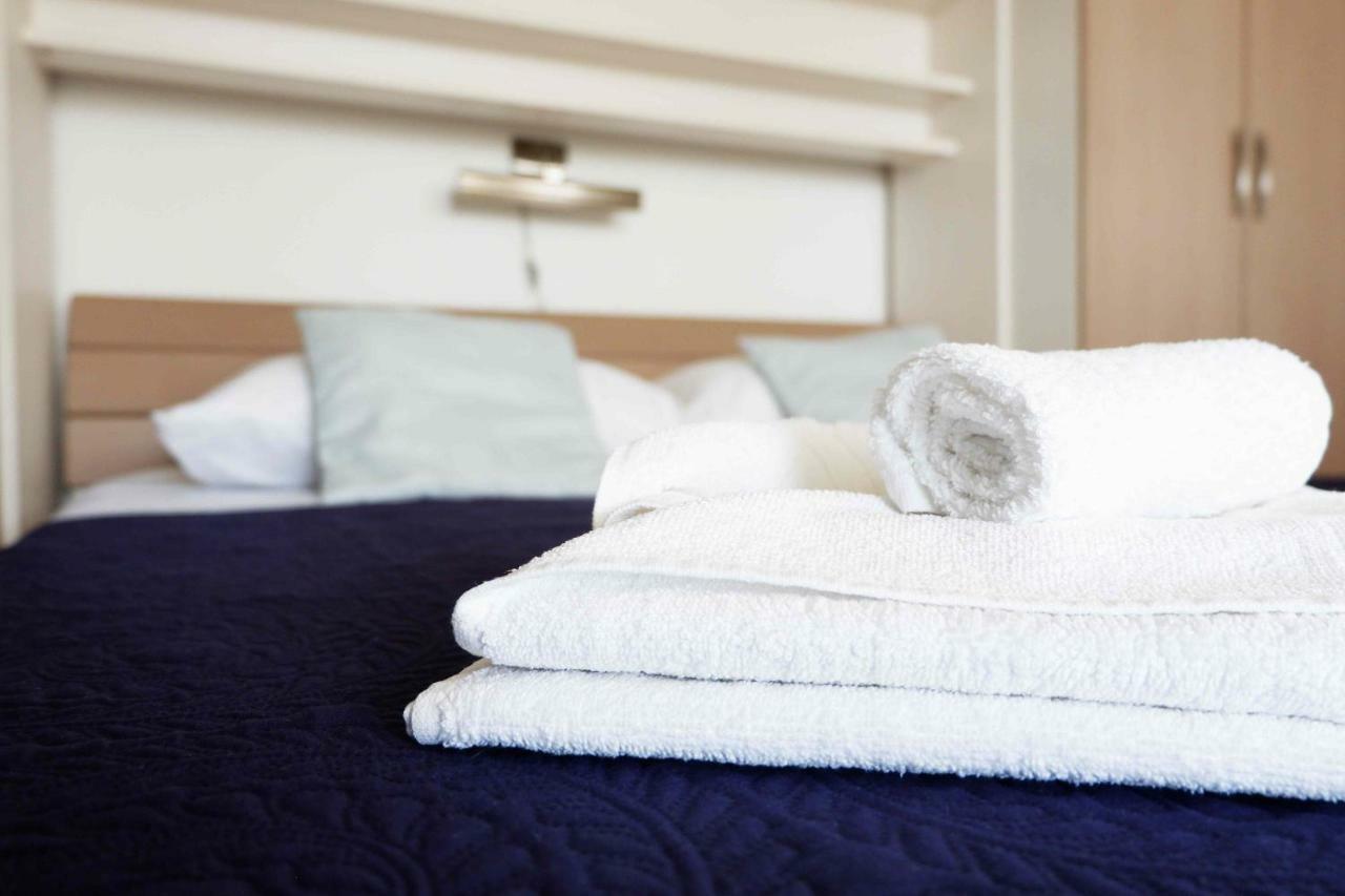 Apartment Ponos Кърк Екстериор снимка