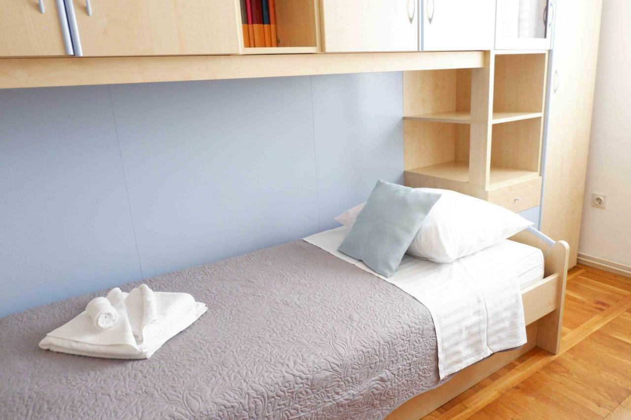 Apartment Ponos Кърк Екстериор снимка